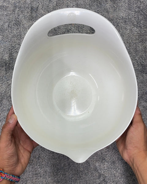 Spout Mixing Bowl by Williams-Sonoma, 12"