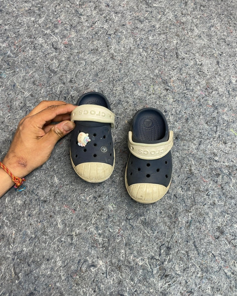Crocs Clogs, Size Kids 7