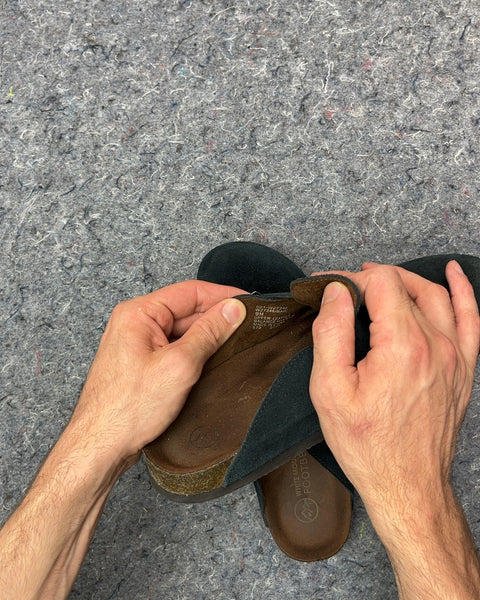 White Mountain Suede Clogs, Size US 9M