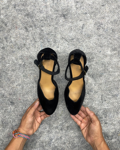 Soludos Black Velvet Ankle Strap Block Heel Pumps, Size 7