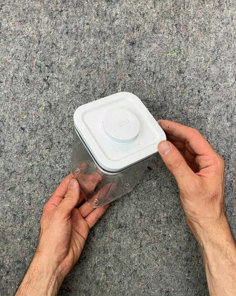 Medium OXO Pop Container