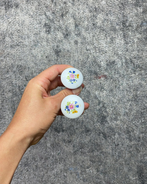 2 Ceramic Floral Cabinet Knobs