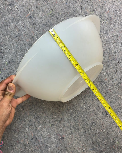 White Plastic Mixing Bowl, W15Dx5Hxx