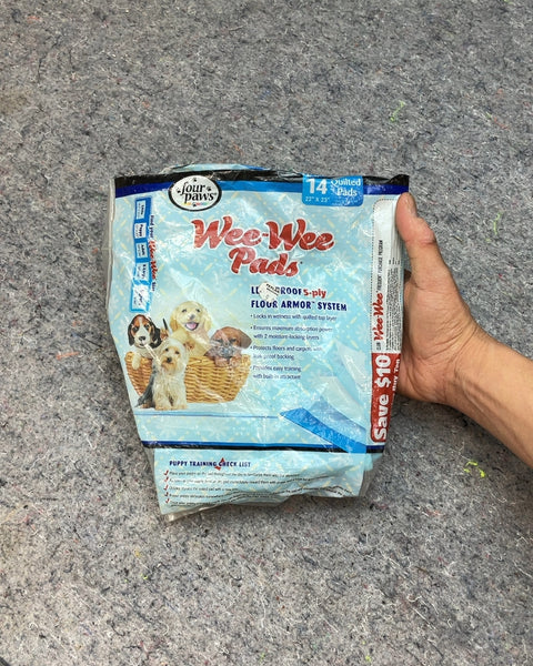 2 Four Paws Wee-Wee Pads