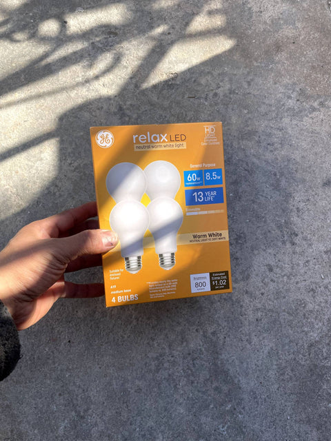 4 GE Relax LED Bulbs