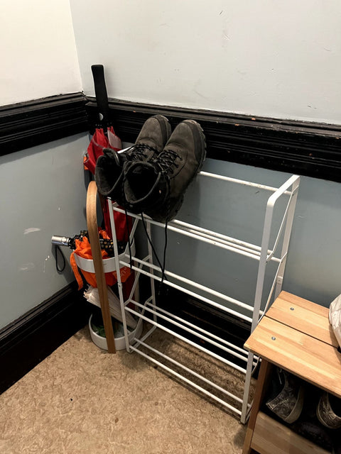 4 Tier White Metal Shoe Rack, W20xD7xH30"
