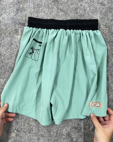 Kitsune Green Athletic Shorts with Cool Battle Scene on the Spandex Inside, Size 28