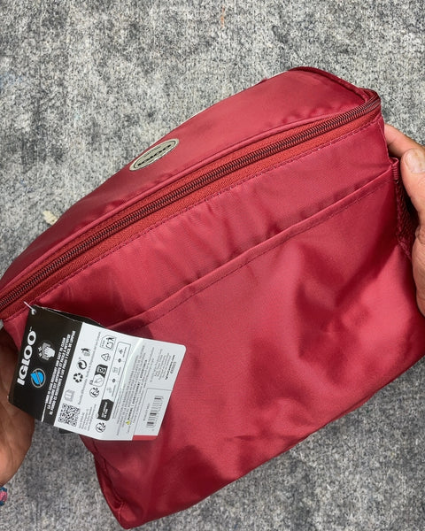 Igloo Red and White Insulated Lunch Bag