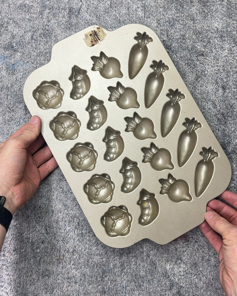 Nordic Ware Garden Patch Veggie Cakelet Pan