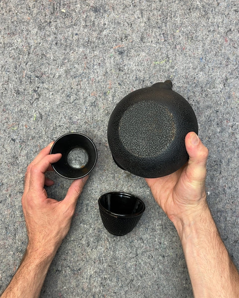 Pretty Cast Iron Teapot with Two Cups