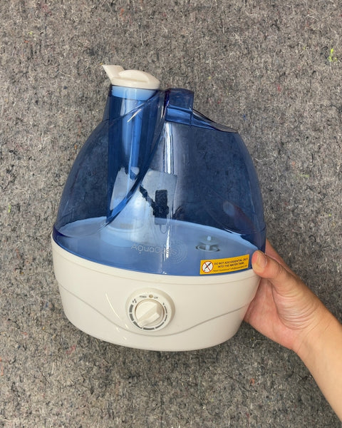 AquaOasis Cool Mist Humidifier