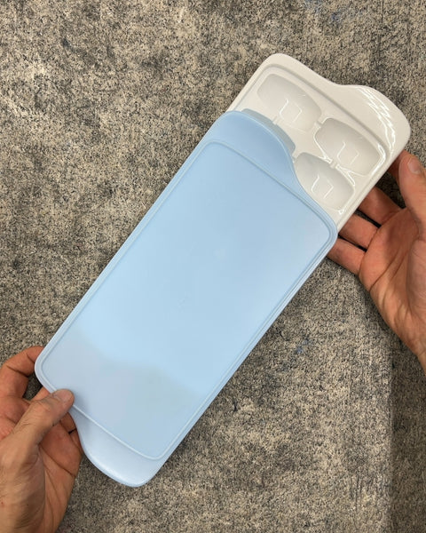 Plastic Ice Cube Tray with Lid