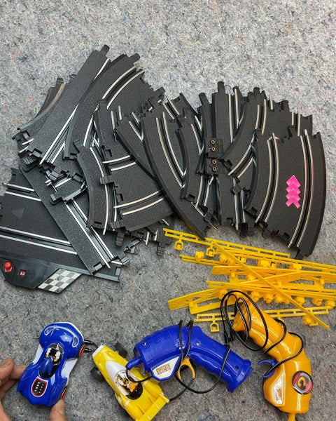Sonic Slot Car Race Track