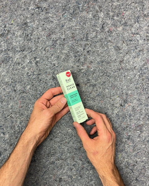 Unopened Rael Miracle Clear Soothing Spot Gel