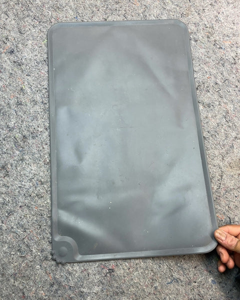 Gray Silicone Pet Feeding Mat, 12x20"
