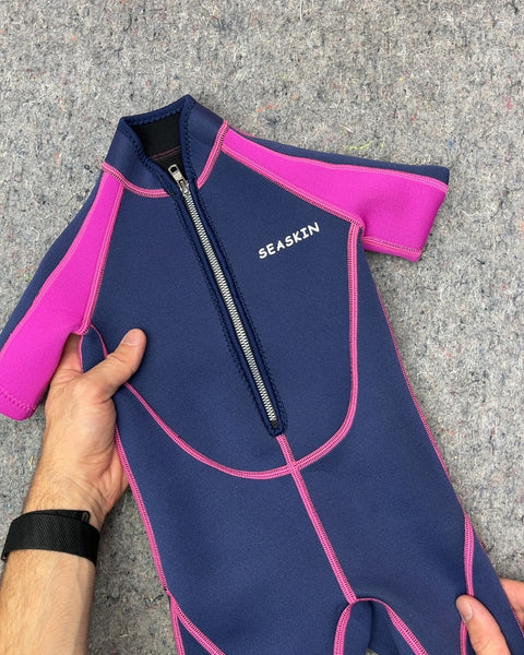 Seaskin Kids Wetsuit 2mm Shorty, Size 2