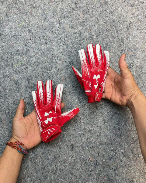 Under Armour Football Gloves, Sz Youth M