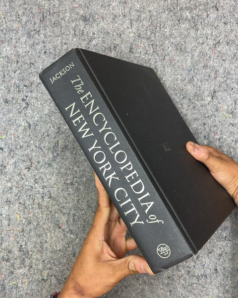 The Encyclopedia of New York City by Kenneth T. Jackson