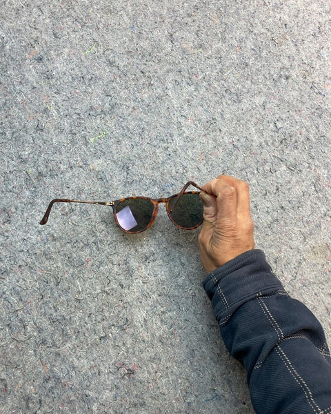 Thin-framed Tortoiseshell Sunglasses
