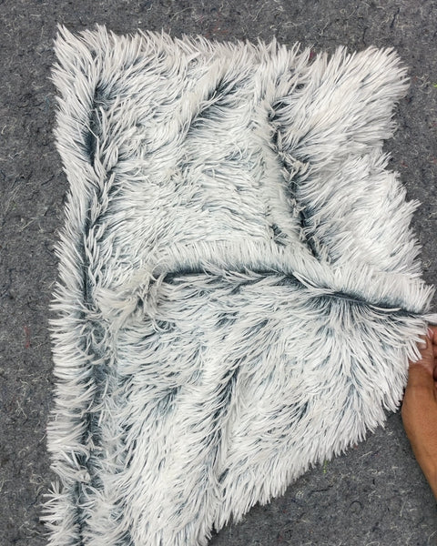 White Shaggy Micro Throw For Making the Back of a Chair Look Fancy, 14x16"