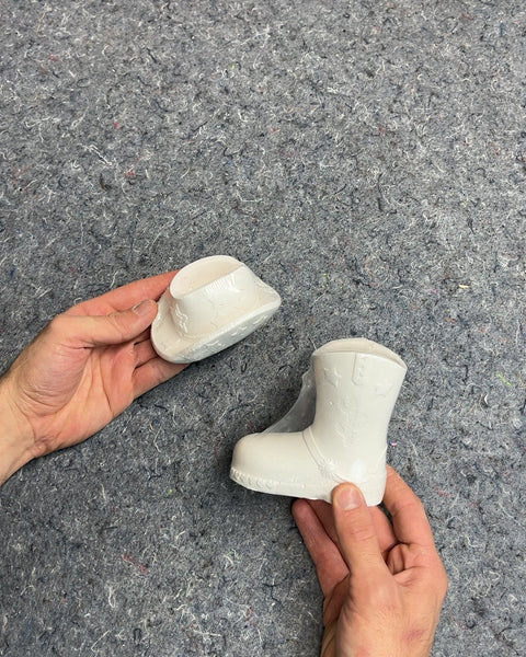 DIY Paint Your Own Planters Cowboy Hat & Boot