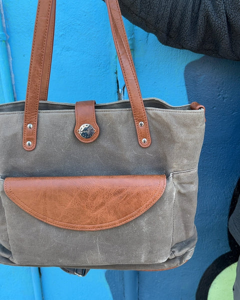 Pretty Momkindness CarryAll Diaper Bag/Tote