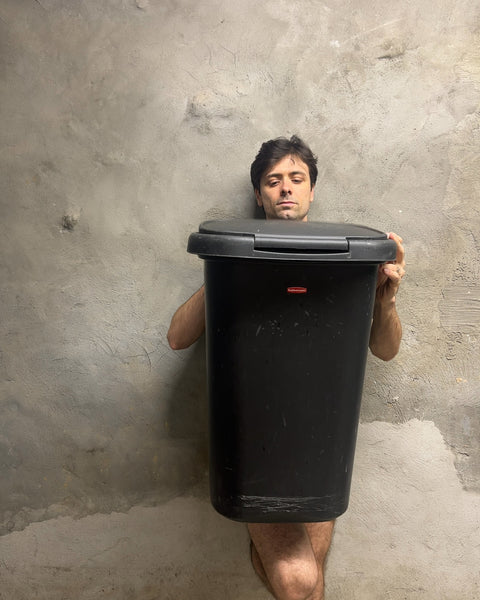 Rubbermaid Black Flip Top Trash Can, H24"