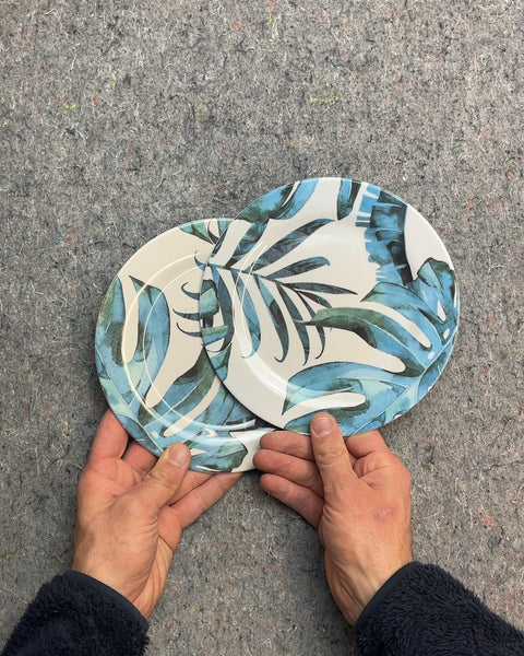 Set of Two Tropical Leaf Print Plastic Dessert Plates
