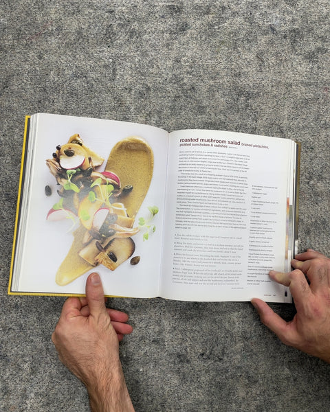 Momofuku by David Chang and Peter Meehan