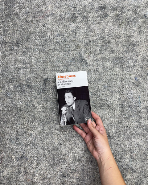 Conférences et discours by Albert Camus