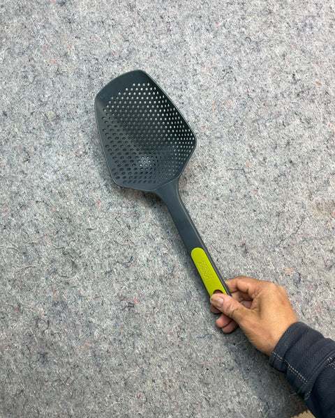 Joseph Joseph Colander Scoop