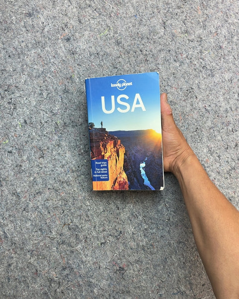 Lonely Planet USA Guide Book