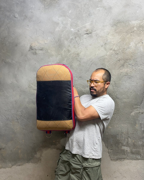 Heavy-duty Martial Arts Kicking Shield