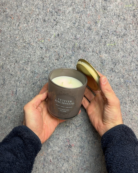 Vetiver Birchwood Scented Candle