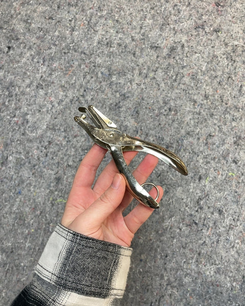 Metal Hole Punch
