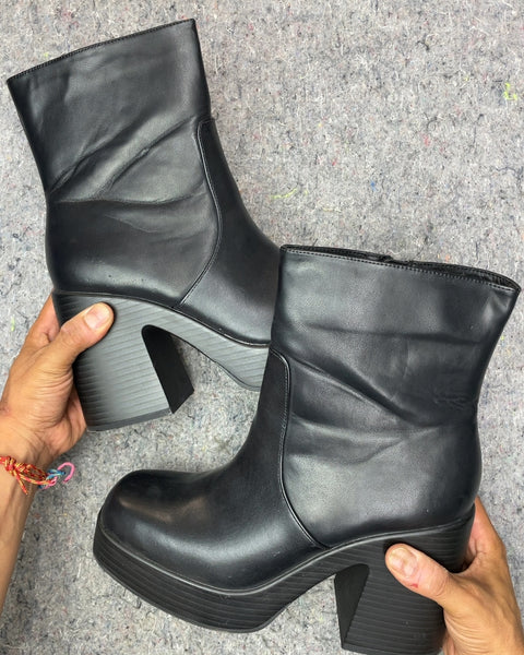 Basement-esque Wild Pair Platform Boots, Size 10