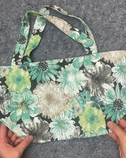 Shallow Floral Print Tote Bag