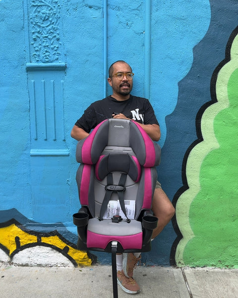 Like New Evenflo Chase Plus 2-in-1 Harnessed Booster Car Seat