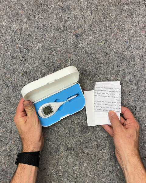 Digital Basal Thermometer with Case