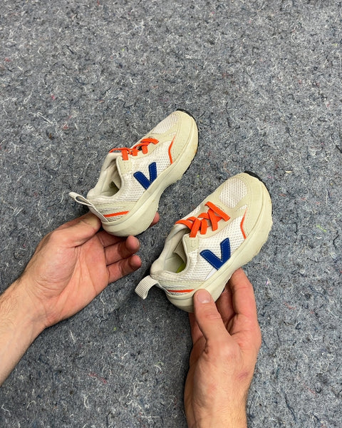 Veja Kids Sneakers, Size US Kids 8 Or EU 24