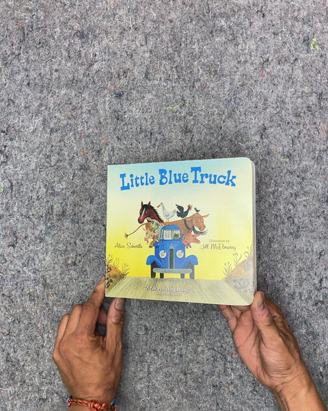Little Blue Truck by Alice Schertle