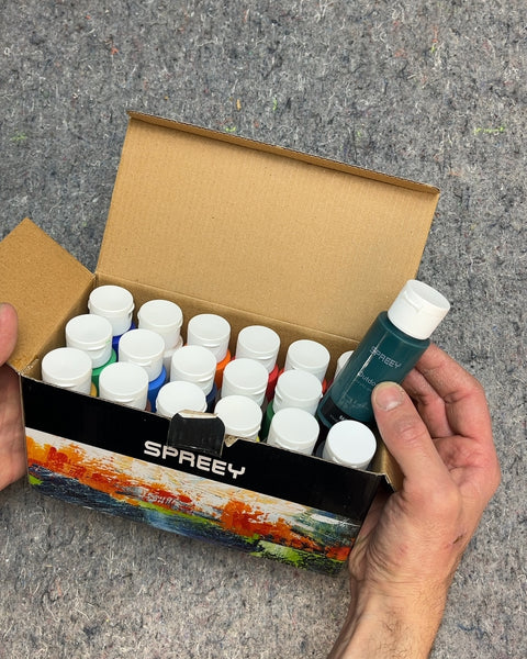 Spreey Acrylic Paint Set, 18 Colors