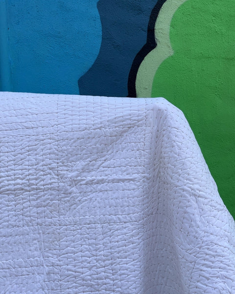 Pretty White Quilted Blanket, 80x80"