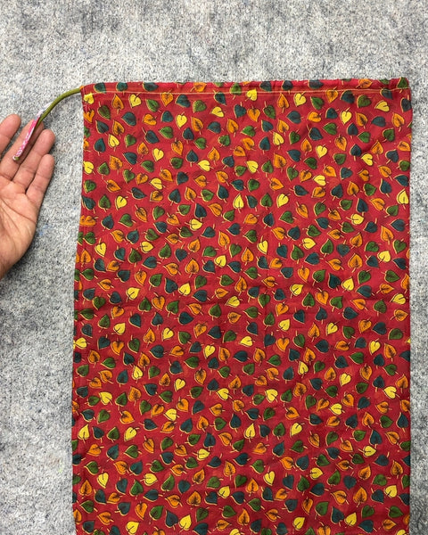 Red Leaf Print Drawstring Bag