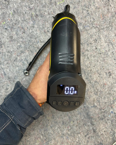 Astronai Cordless Tire Inflator