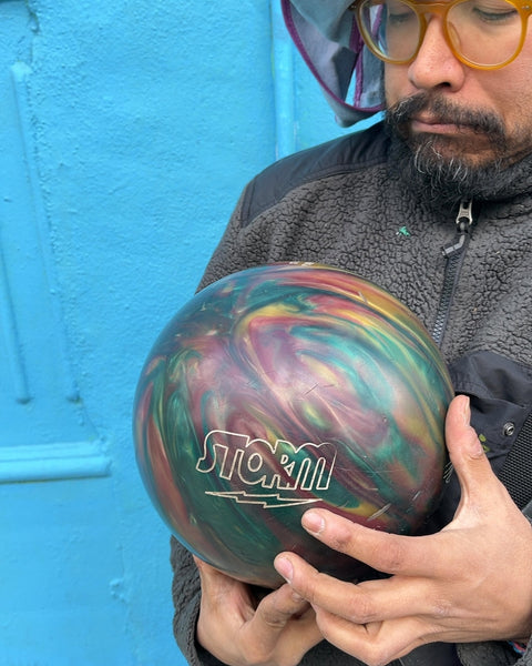 12-pound Storm Bowling Ball With Stand, Bag & Glove Too!