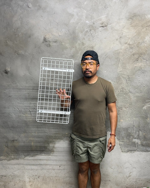 Sturdy Metal Wire Grid Shelf, 12x24"