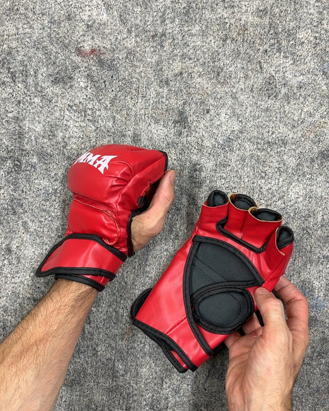 Red MMA Training Gloves, Size S/M