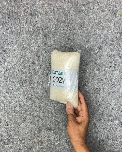 Estako Cozy Thick & Quick Yarn
