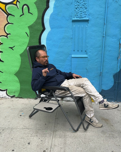 Folding Zero Gravity Chair with Side Table